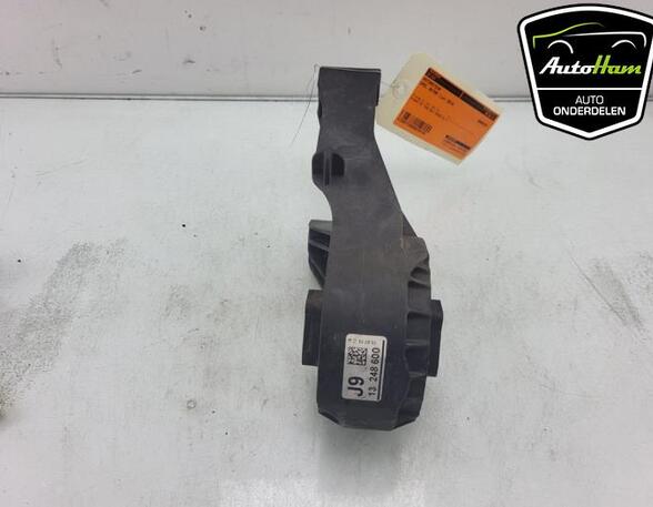 Engine Mount Bracket OPEL ASTRA J Sports Tourer (P10), OPEL ASTRA J (P10)