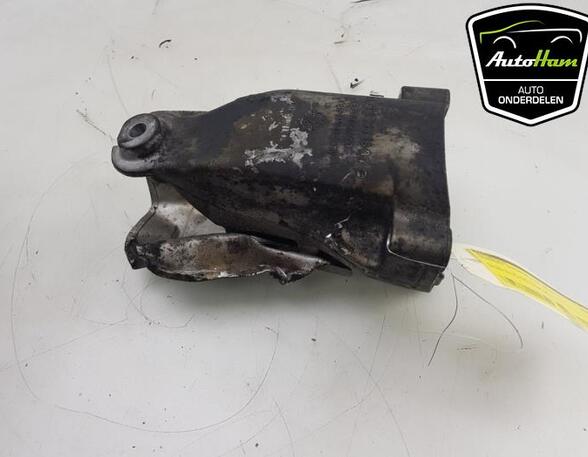 Engine Mount Bracket MERCEDES-BENZ SPRINTER 4-t Van (B907, B910)