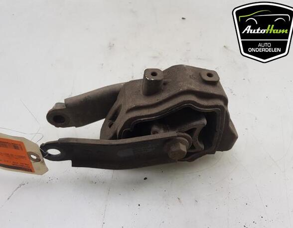 Engine Mount Bracket VOLVO XC60 (156), VOLVO V70 III (135), VOLVO XC70 II (136), VOLVO V60 I (155, 157)