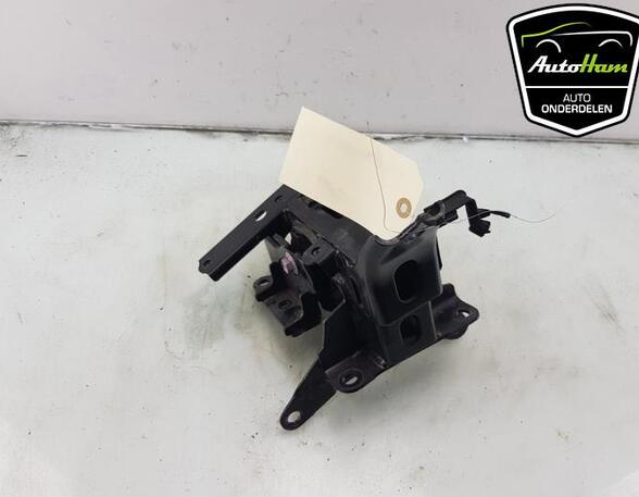 Engine Mount Bracket TOYOTA YARIS (_P13_)