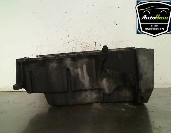 Oil Pan RENAULT MEGANE II (BM0/1_, CM0/1_), RENAULT MEGANE II Estate (KM0/1_)