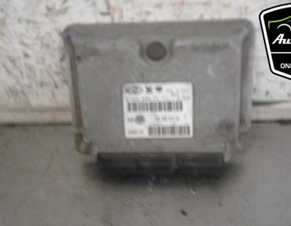 Control unit for engine VW GOLF IV (1J1)