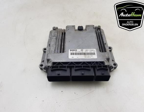 Control unit for engine RENAULT CAPTUR I (J5_, H5_)