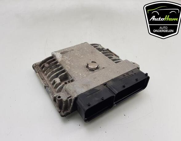 Control unit for engine SKODA OCTAVIA II Combi (1Z5)