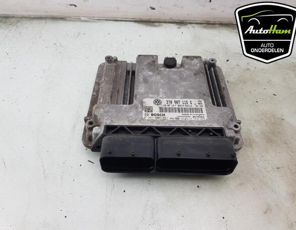 Control unit for engine SKODA OCTAVIA II Combi (1Z5)