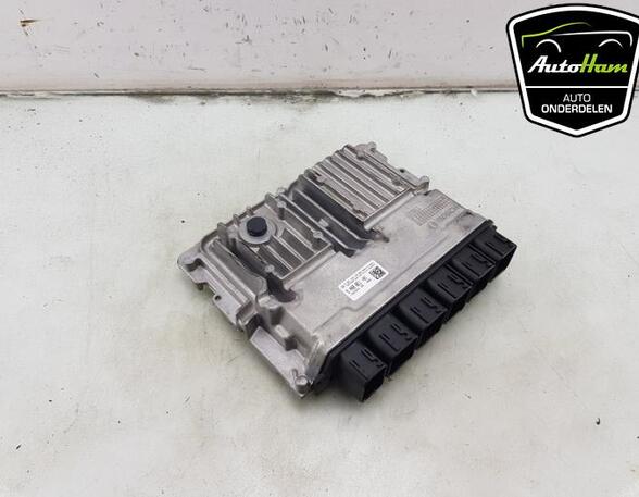 Control unit for engine BMW 1 (F40)