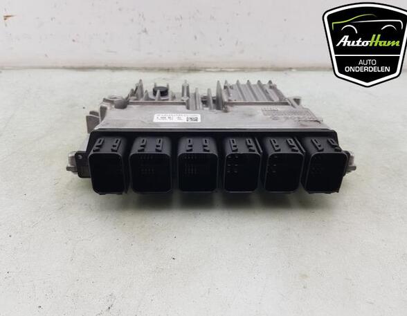 Control unit for engine BMW 1 (F40)