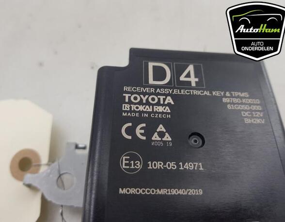 Regeleenheid controlesysteem bandenspanning TOYOTA YARIS (_P21_, _PA1_, _PH1_)