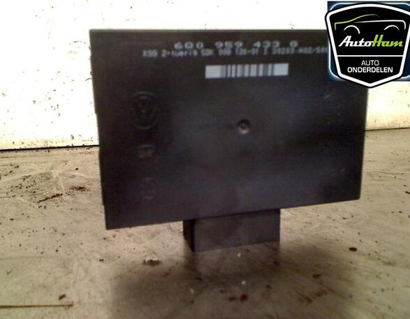 Wash Wipe Interval Relay VW POLO (9N_), VW POLO Saloon (9A4, 9A2, 9N2, 9A6)