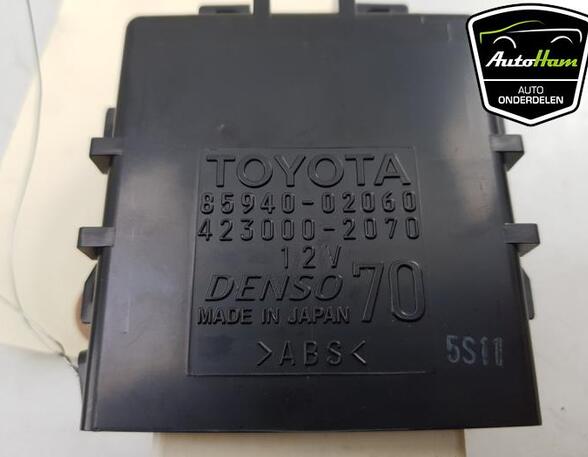 Wash Wipe Interval Relay TOYOTA AURIS (_E18_), TOYOTA AURIS Estate (_E18_)