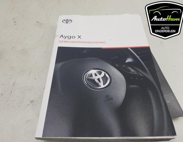 Handleiding TOYOTA AYGO X (_B7_)