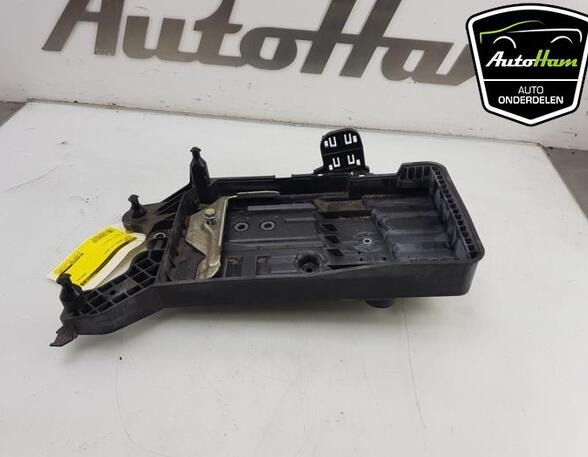 Battery holder SKODA KODIAQ (NS7, NV7, NS6), VW TIGUAN (AD1, AX1), VW TIGUAN ALLSPACE (BW2)