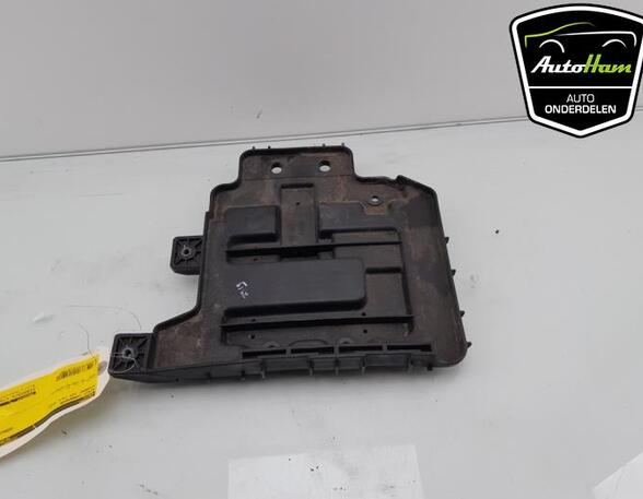 Battery holder HYUNDAI i20 (PB, PBT)