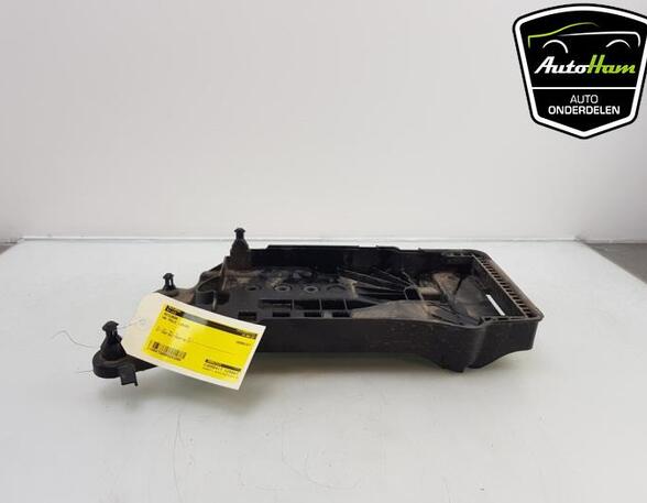 Battery holder SEAT ARONA (KJ7, KJP), SKODA SCALA (NW1), SEAT IBIZA V (KJ1, KJG), VW POLO (AW1, BZ1)