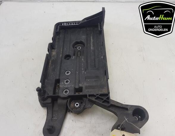 Battery holder VW GOLF VII Variant (BA5, BV5)