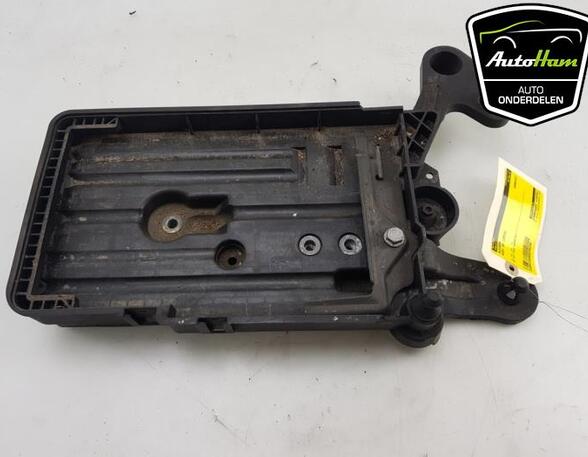 Battery holder SEAT LEON (5F1), SEAT LEON SC (5F5), VW GOLF VII (5G1, BQ1, BE1, BE2), AUDI A3 (8V1, 8VK)