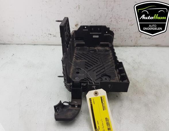 Battery holder OPEL CORSA F (P2JO)