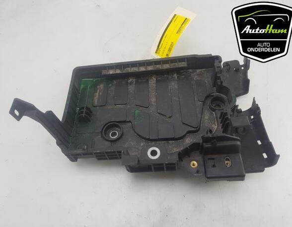 Battery holder DACIA SANDERO III