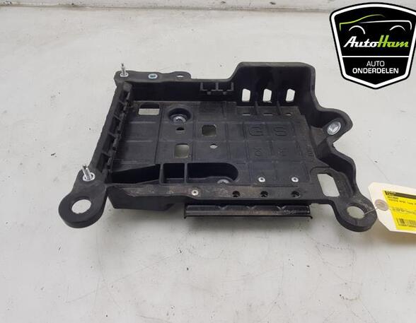 Battery holder TOYOTA AYGO X (_B7_)