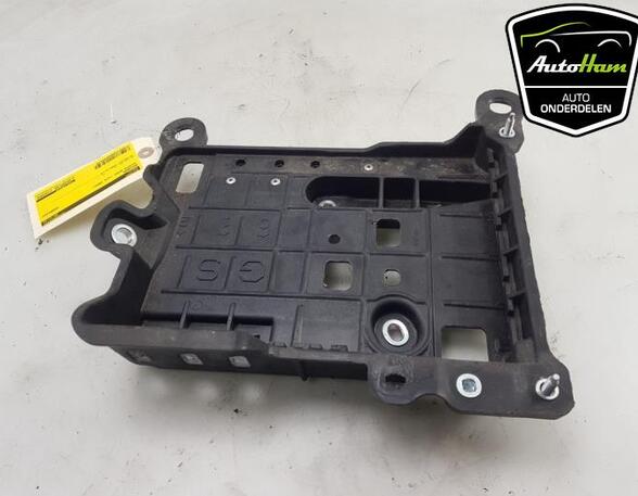 Battery holder TOYOTA AYGO X (_B7_)