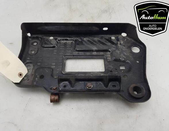 Battery holder MERCEDES-BENZ GLA-CLASS (X156)