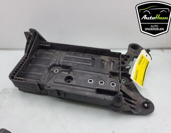 Batterieaufnahme VW Golf VII Variant 5G 5Q0915321J P19387103