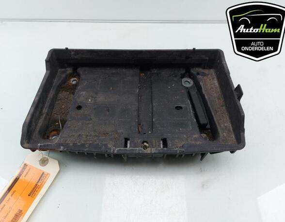 Battery holder MERCEDES-BENZ C-CLASS (W205), MERCEDES-BENZ C-CLASS T-Model (S205), MERCEDES-BENZ C-CLASS (W204)