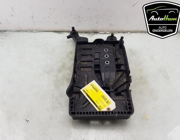 Batterijhouder SEAT IBIZA V (KJ1, KJG), VW POLO (6R1, 6C1), SEAT ARONA (KJ7, KJP), SKODA KAMIQ (NW4)