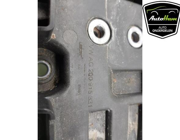 Battery holder SKODA SCALA (NW1), SEAT IBIZA V (KJ1, KJG), SKODA KAMIQ (NW4), VW POLO (AW1, BZ1)