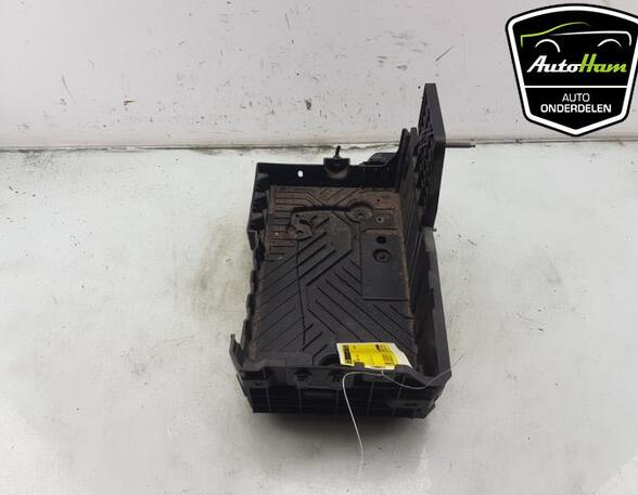 Battery holder OPEL CORSA F (P2JO)