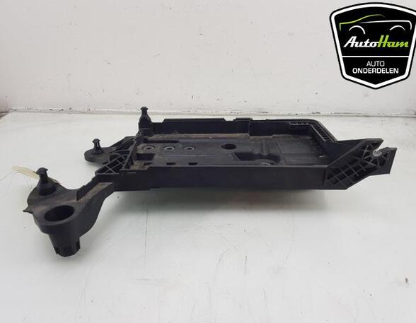 Battery holder VW GOLF VII (5G1, BQ1, BE1, BE2)