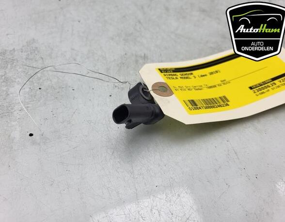 Sensor für Airbag Tesla Model 3 5YJ3 103676100A P19400488