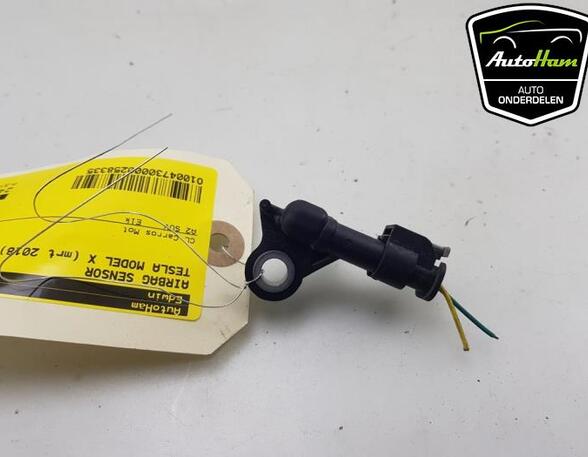 Sensor für Airbag Tesla Model X 5YJX 103758800A P19954010