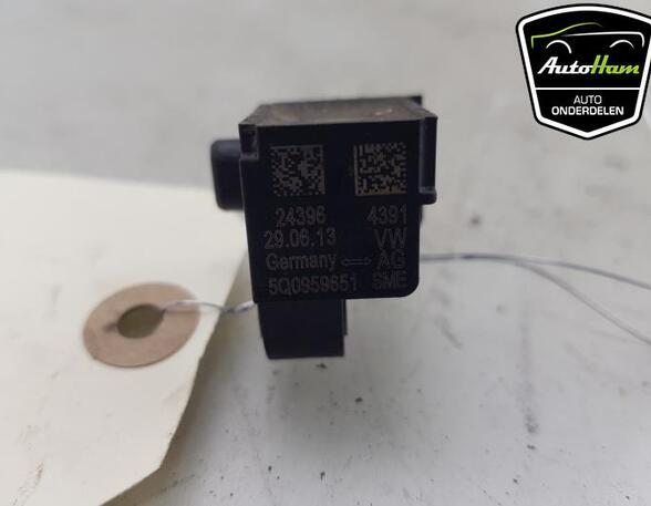 Sensor für Airbag Audi A3 Limousine 8V 5Q0959651 P19833305