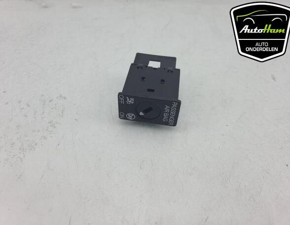 Sensor für Airbag VW Polo VI AW 5Q0919237 P19962873