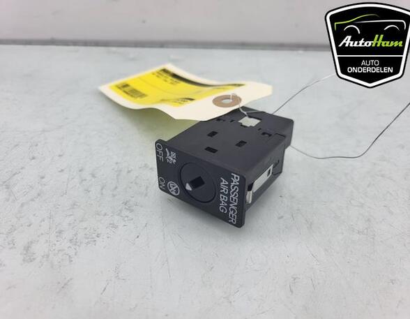 Sensor für Airbag VW Polo VI AW 5Q0919237 P19962873