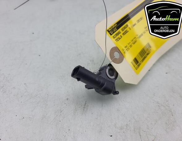 Sensor für Airbag Tesla Model 3 5YJ3 103676100A P19400487