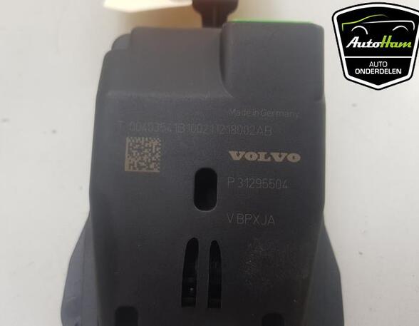 Rear camera VOLVO XC60 (156), VOLVO V60 I (155, 157), VOLVO S60 II (134)