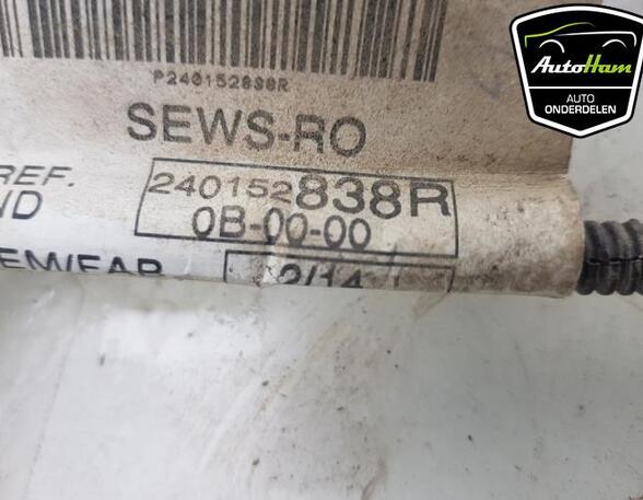 Sensor für Einparkhilfe Dacia Sandero III DJF 284425707R P19256828