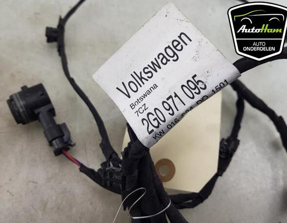 Sensor für Einparkhilfe VW Polo VI AW 5Q0919275B P20930385