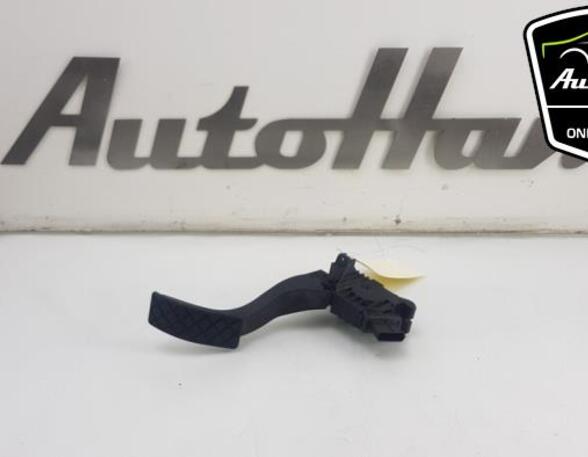 Accelerator pedal AUDI A3 Sportback (8YA)