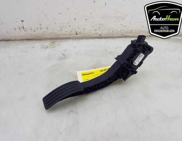 Accelerator pedal VOLVO XC40 (536)