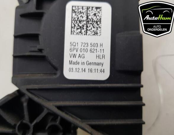 Accelerator pedal AUDI A3 Sportback (8VA, 8VF)