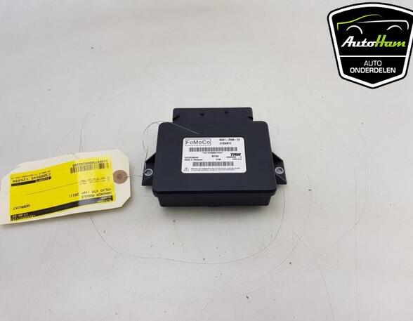 Control unit for fixing brake VOLVO XC60 (156), VOLVO V60 I (155, 157), VOLVO V70 III (135), VOLVO XC70 II (136)