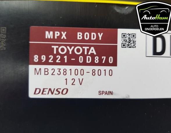 Control unit central electric (BCM) TOYOTA YARIS (_P13_)