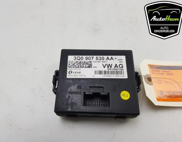 Control unit gateway SKODA SUPERB III Estate (3V5)