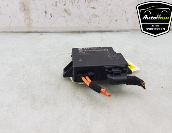 Control unit gateway AUDI A1 Sportback (8XA, 8XF), AUDI A1 (8X1, 8XK), AUDI Q3 (8UB, 8UG)