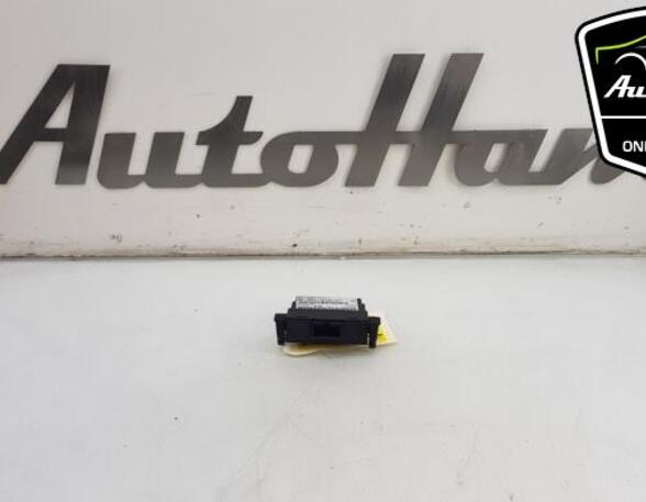 Control unit gateway SEAT IBIZA IV (6J5, 6P1)