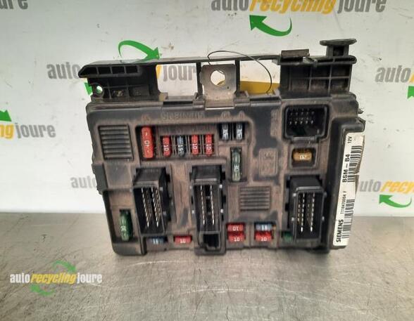 Fuse Box PEUGEOT 307 Break (3E), PEUGEOT 307 SW (3H)