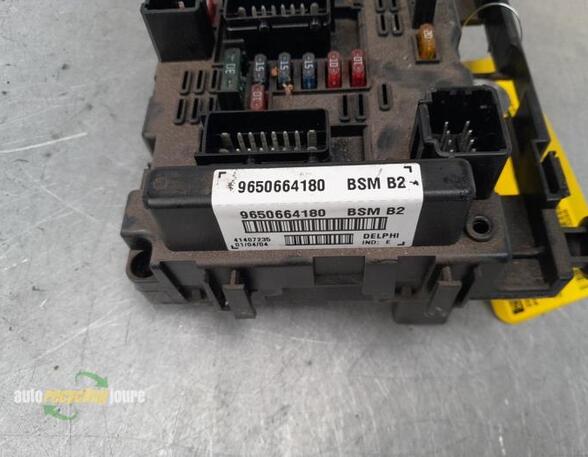 Fuse Box PEUGEOT 307 Break (3E), PEUGEOT 307 SW (3H)